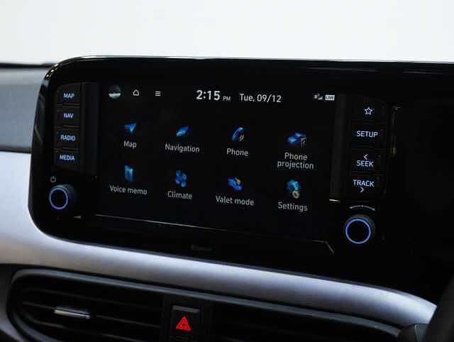 Hyundai i10 1.0 Premium Hatchback 5dr Petrol Manual Euro 6 (s/s) (63 ps)