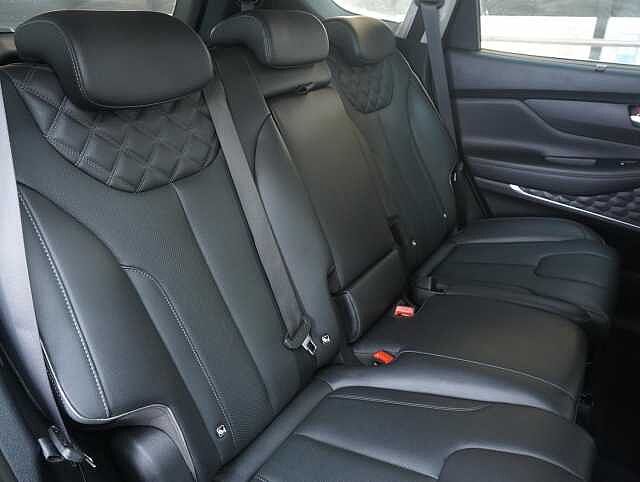 Hyundai Santa Fe 1.6 h T-GDi Ultimate SUV 5dr Petrol Hybrid Auto Euro 6 (s/s) (230 ps)