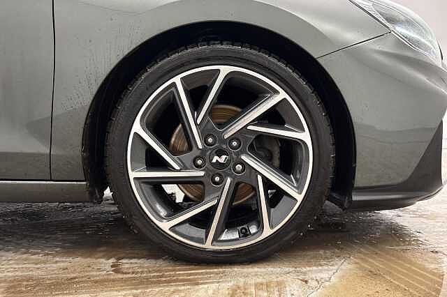 Hyundai i30 1.5 T-GDi MHEV N Line Hatchback 5dr Petrol Hybrid DCT Euro 6 (s/s) (159 ps)
