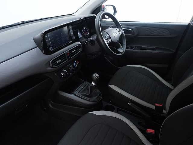 Hyundai i10 1.2 SE Connect Hatchback 5dr Petrol Manual Euro 6 (s/s) (84 ps)