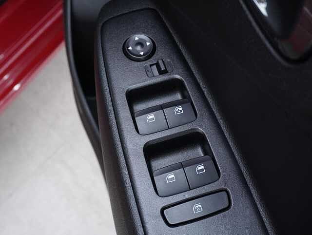 Hyundai i10 1.2 SE Connect Hatchback 5dr Petrol Manual Euro 6 (s/s) (84 ps)