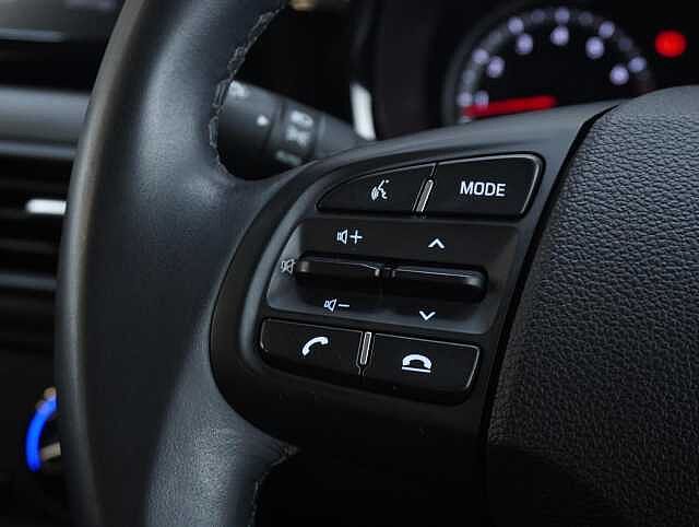 Hyundai i10 1.2 SE Connect Hatchback 5dr Petrol Manual Euro 6 (s/s) (84 ps)