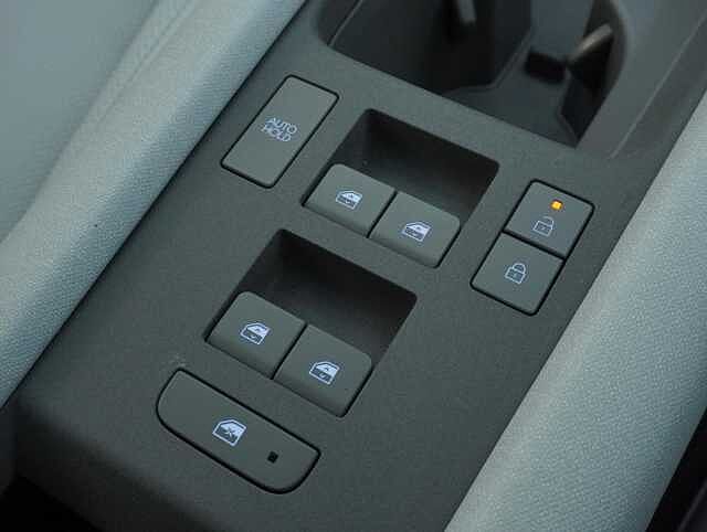 Hyundai IONIQ 6 77.4kWh Ultimate Saloon 4dr Electric Auto (228 ps)