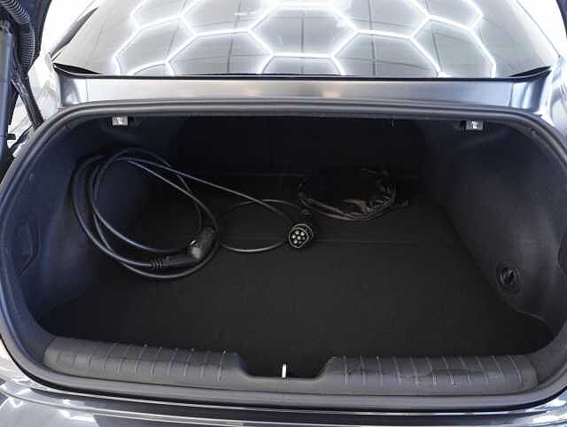 Hyundai IONIQ 6 77.4kWh Ultimate Saloon 4dr Electric Auto (228 ps)