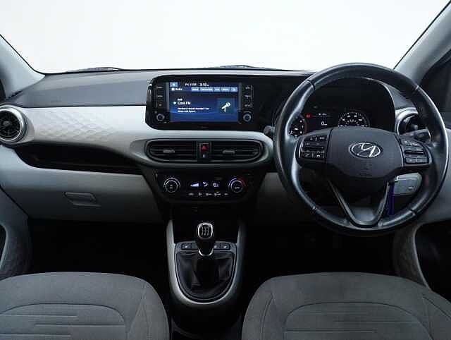 Hyundai i10 1.0 Premium Hatchback 5dr Petrol Manual Euro 6 (s/s) (67 ps)