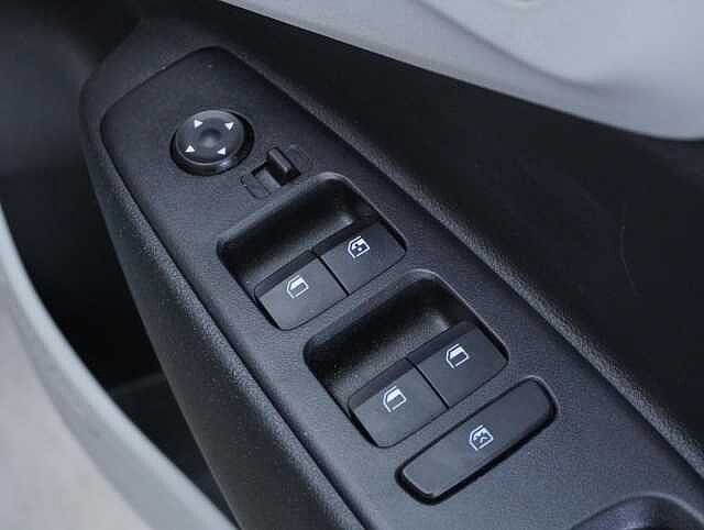 Hyundai i10 1.0 Premium Hatchback 5dr Petrol Manual Euro 6 (s/s) (67 ps)