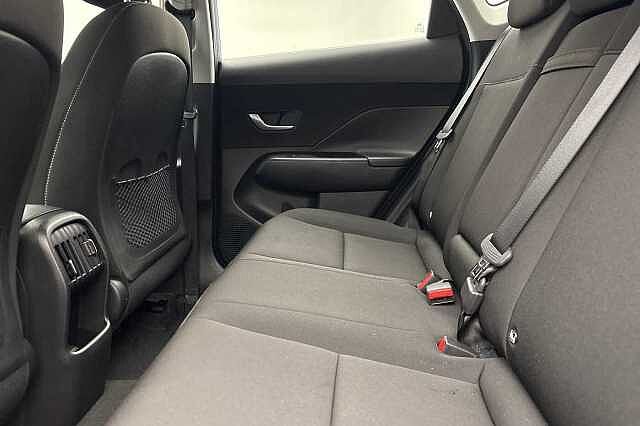 Hyundai I10 1.0 Advance Hatchback 5dr Petrol Manual Euro 6 (s/s) (63 ps) Atlas White