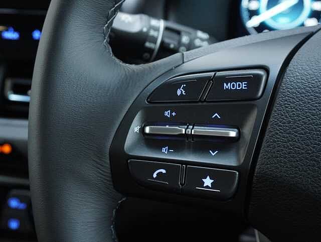 Hyundai i30 1.5 T-GDi MHEV Premium Tourer 5dr Petrol Hybrid Manual Euro 6 (s/s) (140 ps)