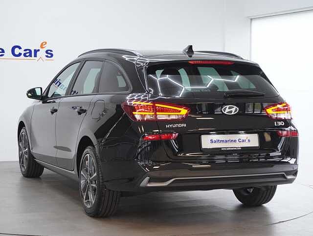 Hyundai i30 1.5 T-GDi MHEV Premium Tourer 5dr Petrol Hybrid Manual Euro 6 (s/s) (140 ps)