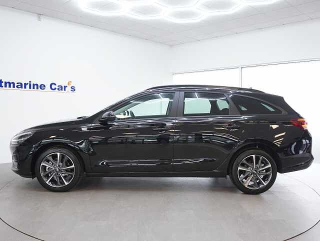 Hyundai i30 1.5 T-GDi MHEV Premium Tourer 5dr Petrol Hybrid Manual Euro 6 (s/s) (140 ps)
