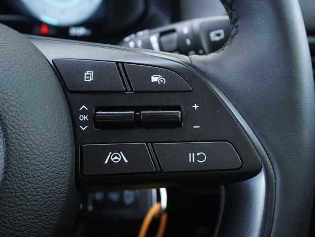 Hyundai BAYON 1.0 T-GDi Black Line SUV 5dr Petrol Manual Euro 6 (s/s) (90 ps)