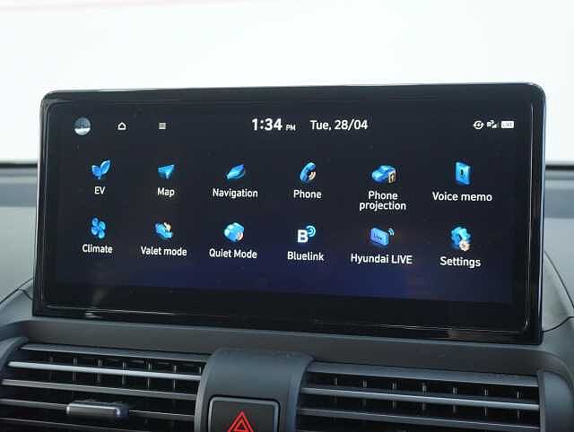 Hyundai INSTER Long Range 49kWh 02 SUV 5dr Electric Auto (115 ps)