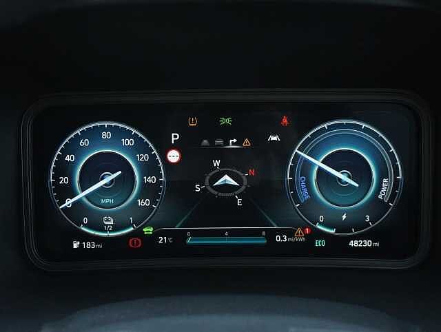 Hyundai KONA 39kWh Premium SUV 5dr Electric Auto (10.5kW Charger) (136 ps) Cyber Grey
