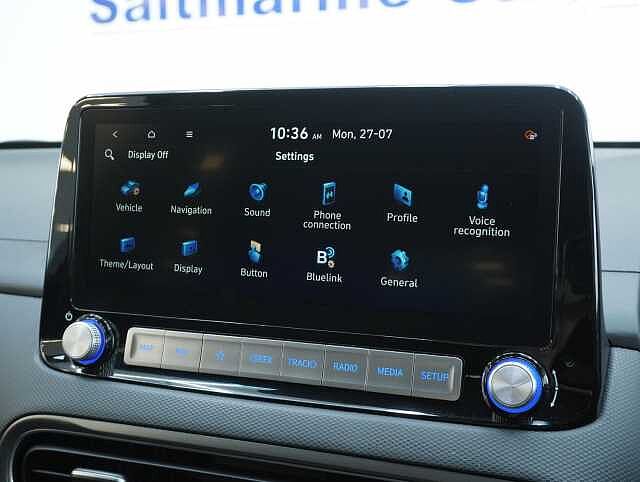 Hyundai KONA 39kWh Premium SUV 5dr Electric Auto (10.5kW Charger) (136 ps) Cyber Grey