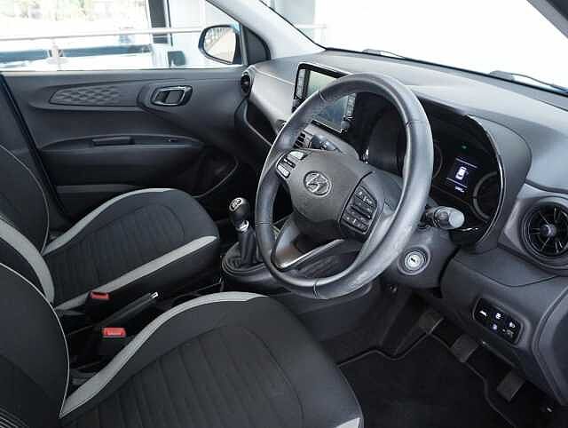 Hyundai I10 1.2 SE Connect Hatchback 5dr Petrol Manual Euro 6 (s/s) (84 ps) Blue