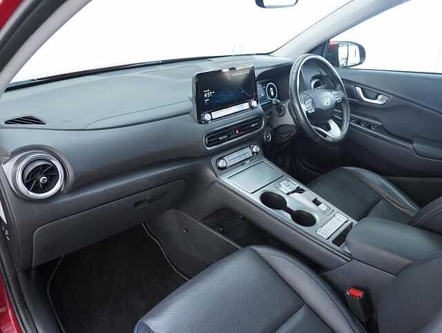 Hyundai KONA 64kWh Ultimate SUV 5dr Electric Auto (10.5kW Charger) (204 ps)