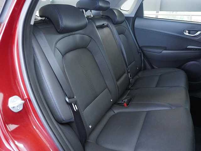 Hyundai KONA 64kWh Ultimate SUV 5dr Electric Auto (10.5kW Charger) (204 ps)