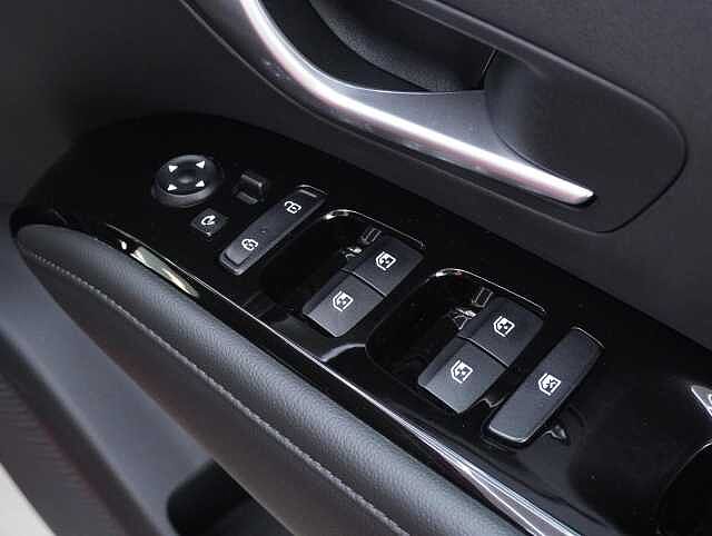 Hyundai TUCSON 1.6 h T-GDi Premium SUV 5dr Petrol Hybrid Auto Euro 6 (s/s) (230 ps) Engine Red