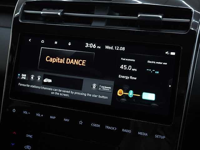 Hyundai TUCSON 1.6 h T-GDi Premium SUV 5dr Petrol Hybrid Auto Euro 6 (s/s) (230 ps) Engine Red