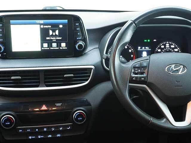 Hyundai TUCSON 1.6 T-GDi SE Nav SUV 5dr Petrol DCT Euro 6 (s/s) (177 ps) Silver