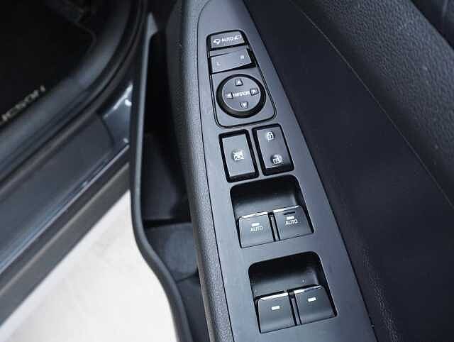 Hyundai TUCSON 1.6 GDi Premium SUV 5dr Petrol Manual Euro 6 (s/s) (132 ps)