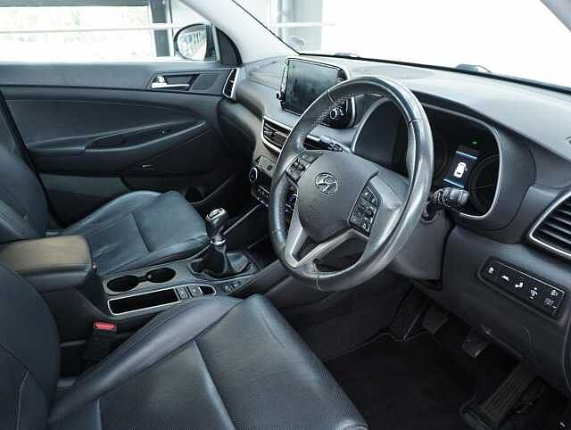 Hyundai TUCSON 1.6 GDi Premium SUV 5dr Petrol Manual Euro 6 (s/s) (132 ps)