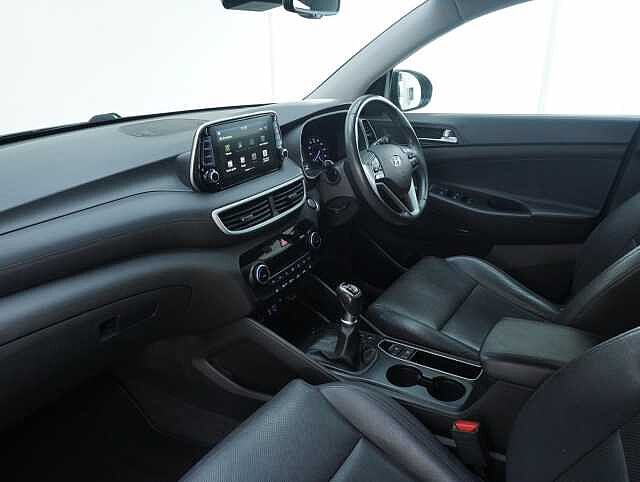 Hyundai TUCSON 1.6 GDi Premium SUV 5dr Petrol Manual Euro 6 (s/s) (132 ps)