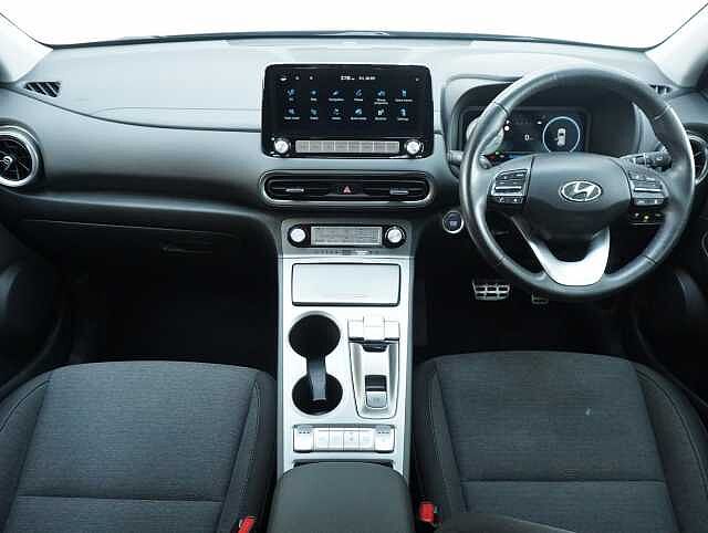 Hyundai KONA 64kWh Premium SUV 5dr Electric Auto (10.5kW Charger) (204 ps)
