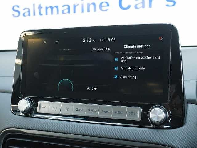 Hyundai KONA 64kWh Premium SUV 5dr Electric Auto (10.5kW Charger) (204 ps)