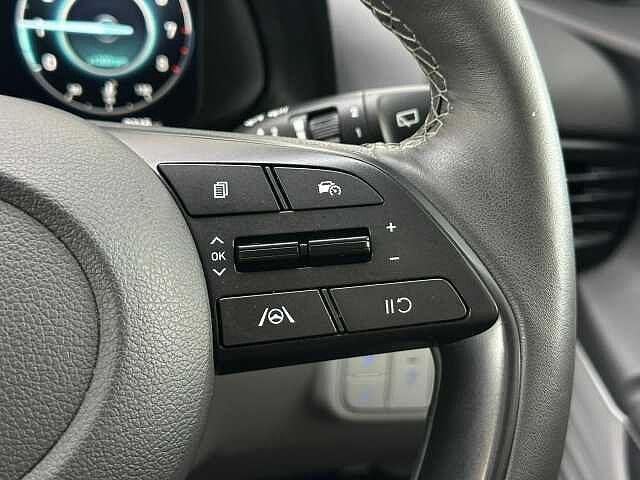 Hyundai BAYON 1.0 T-GDi MHEV Ultimate SUV 5dr Petrol Hybrid DCT Euro 6 (s/s) (100 ps)