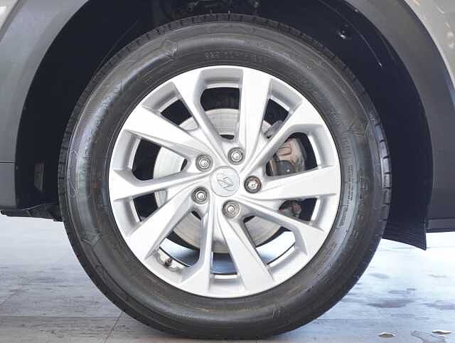 Hyundai TUCSON 1.6 GDi SE Nav SUV 5dr Petrol Manual Euro 6 (s/s) (132 ps)